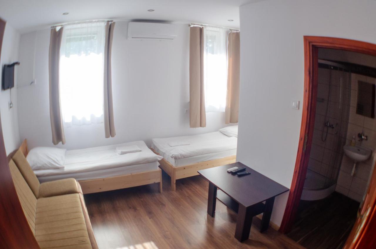 Galeria Prl Hotel Борне Сулиново Екстериор снимка
