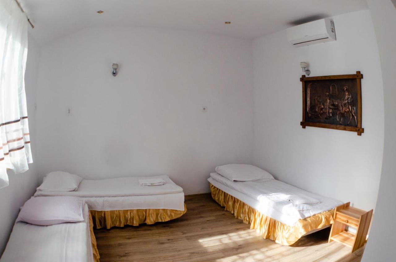 Galeria Prl Hotel Борне Сулиново Екстериор снимка